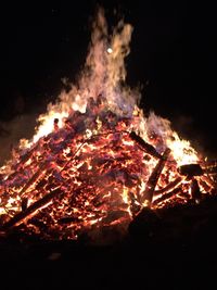 Osterfeuer3_2015